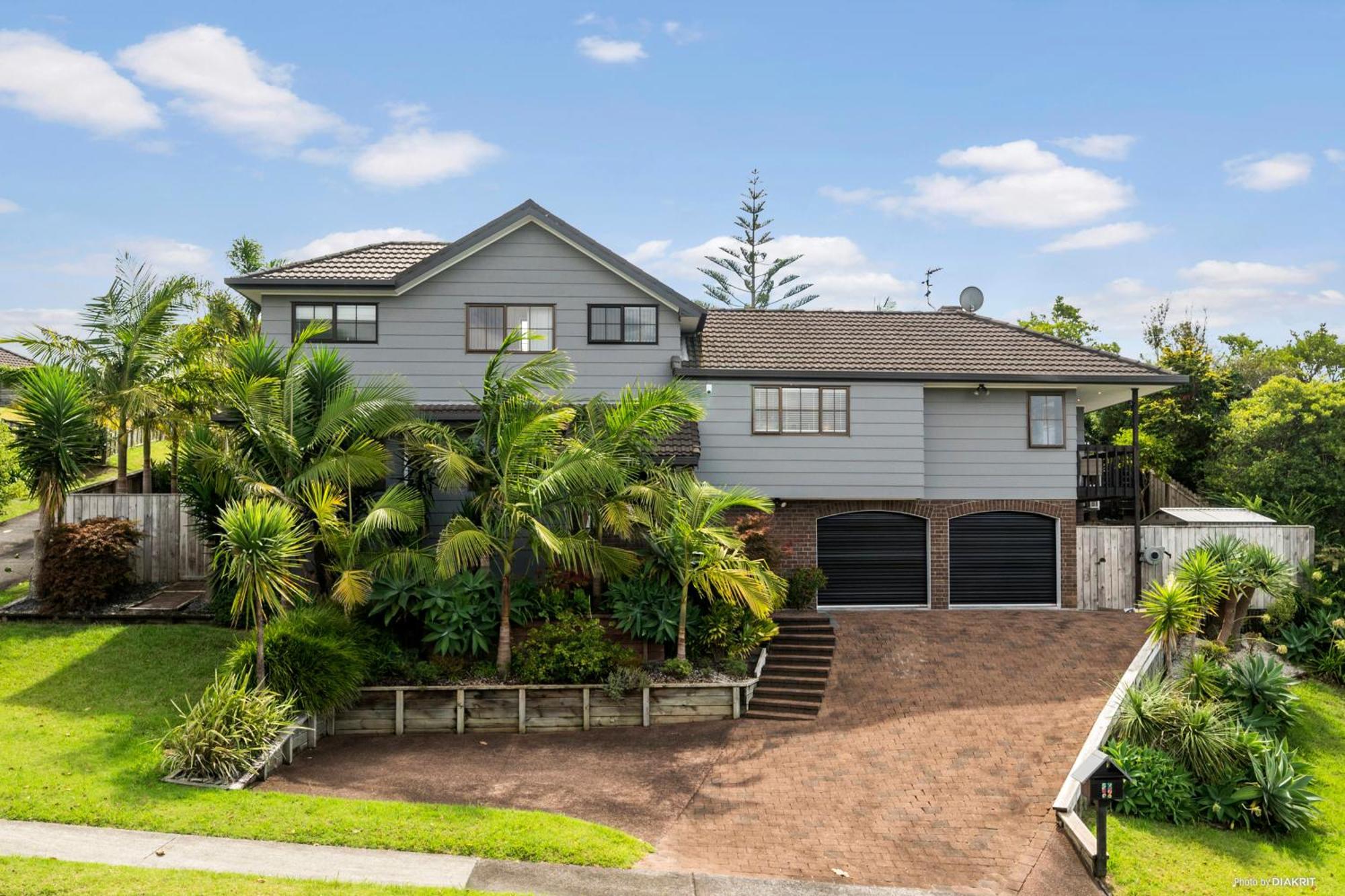 Villa With Pool In Browns Bay オークランド エクステリア 写真